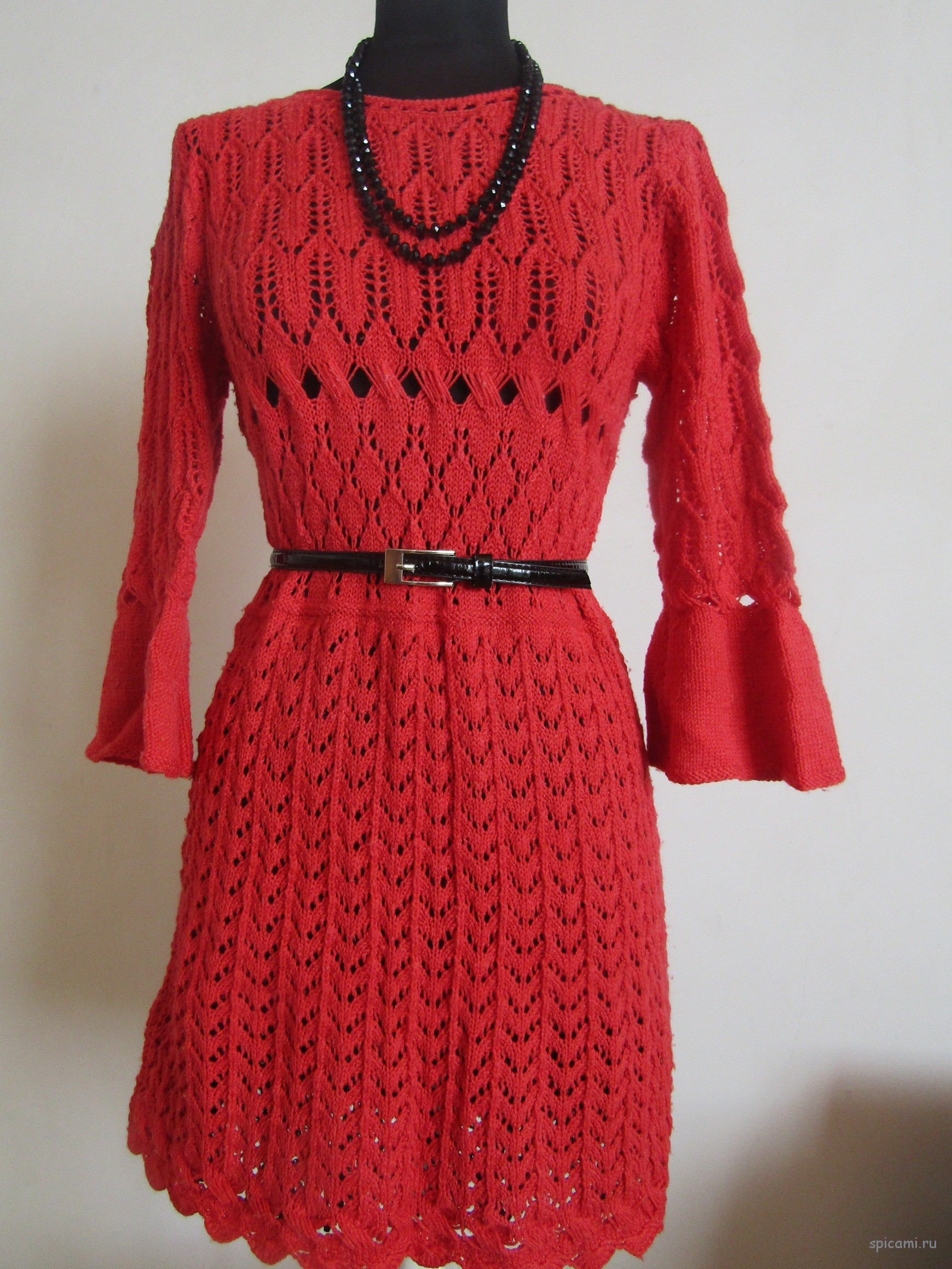 Красное Платье Косами