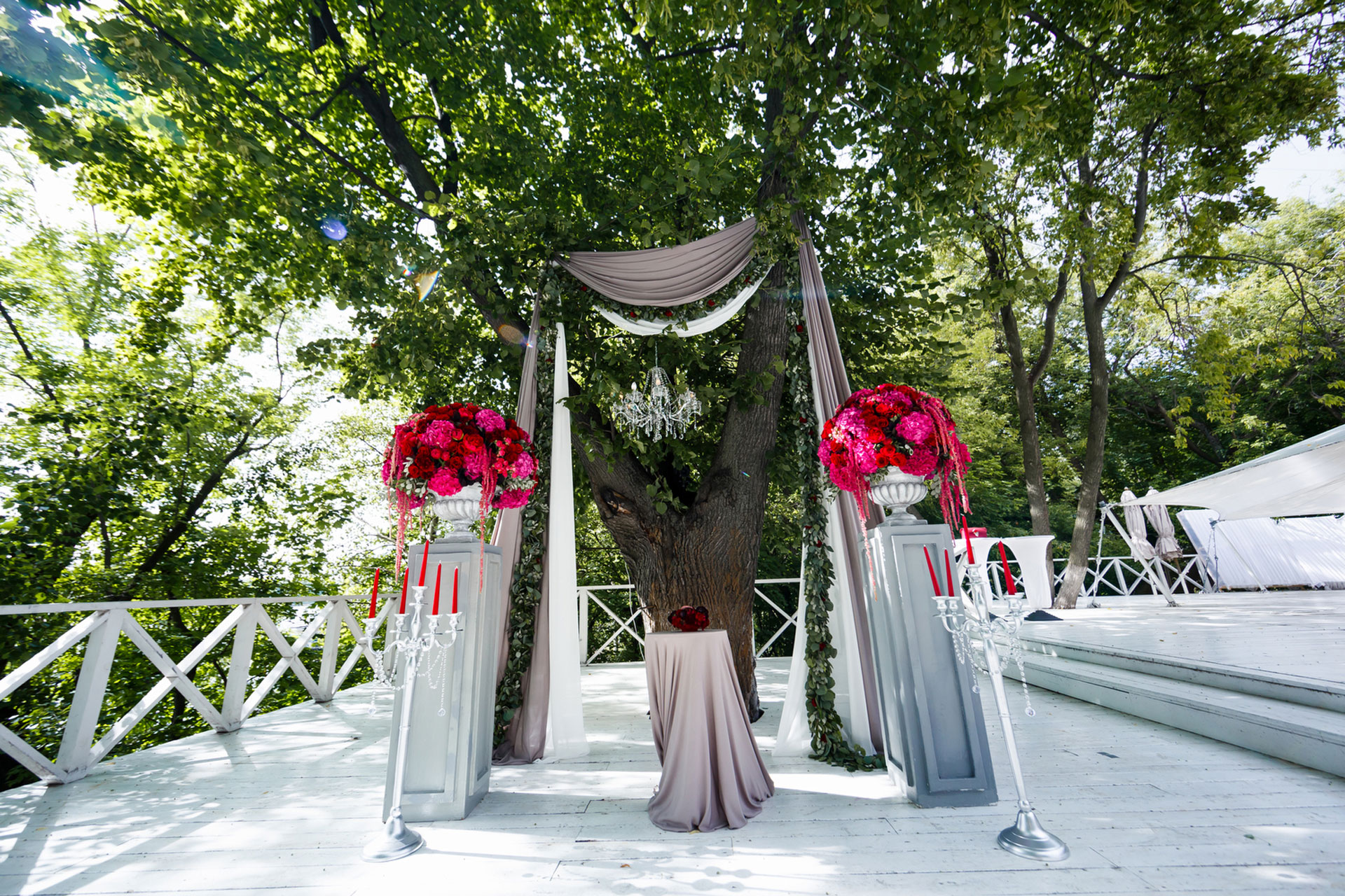 10 новых идей оформления свадебной церемонии