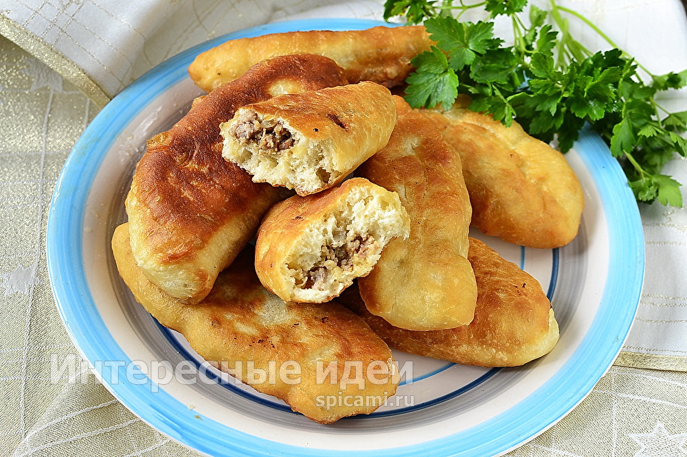 Жареные пирожки с мясом как в СССР жареные пирожки с мясом, как в советские времена
