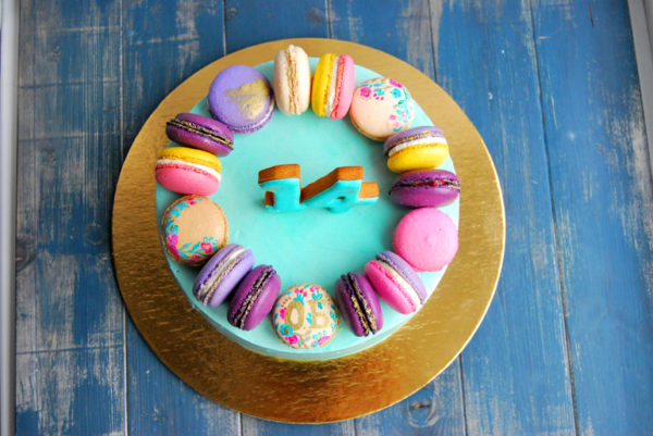 Торт на День рождения девочки - самые красивые идеи