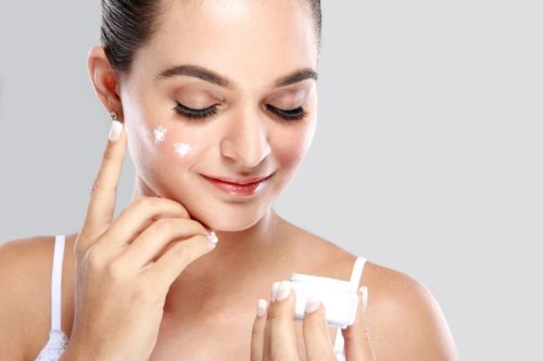 Как сварить крем для ежедневного ухода за кожей самому