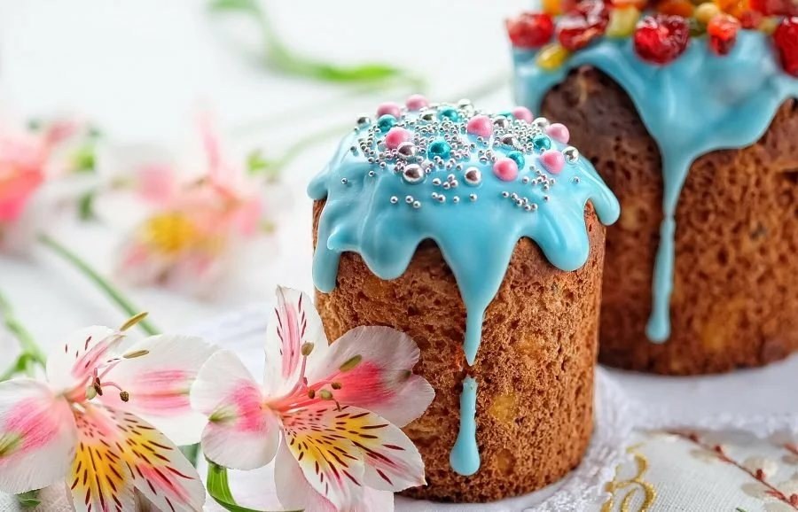 Подкрашиваем глазурь для куличей натуральными красителями