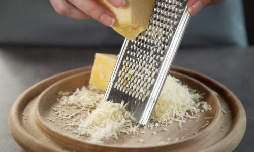 Выбираем ножи и терки для сыра