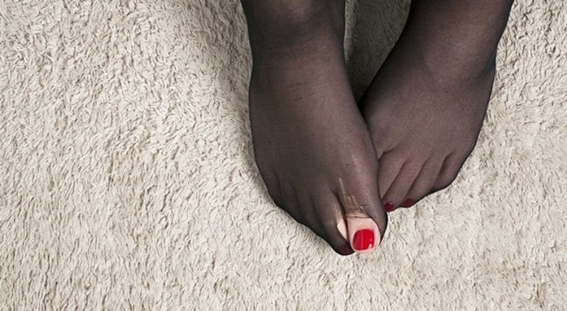 Что делать, если колготки рвутся на пальцах