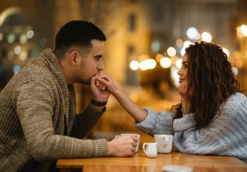 Что надеть зимой на свидание:5 стильных и теплых вещей