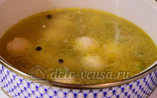 Простые рецепты супа с фрикадельками с лапшой, крупой и овощами