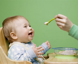 Советы педиатра по выбору детского питания