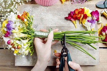 Как выбрать хороший букет цветов: советы флористов