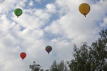 Кириенко исполнил мечту девочки из Оренбурга полетать на воздушном шаре