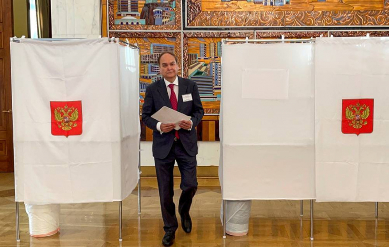 Посольство РФ назвало голословными заявления Госдепа о непрозрачности выборов в Госдуму
