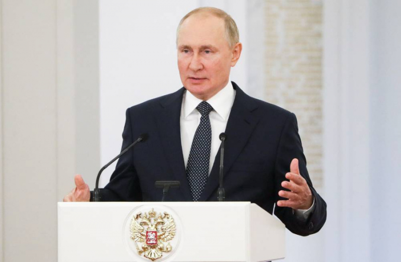 Путин призвал сохранить преемственность в работе правительства и Госдумы
