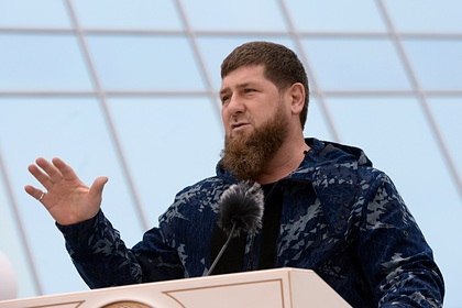 За лучший рисунок семьи Кадырова в Чечне заплатят полмиллиона рублей