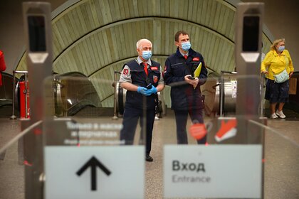 В Москве усилили контроль за ношением масок в транспорте