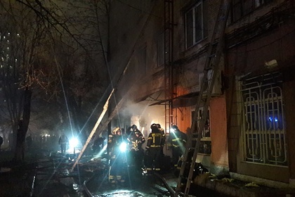 В Москве загорелся хостел
