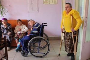Как оформить инвалида в дом для престарелых и инвалидов ?