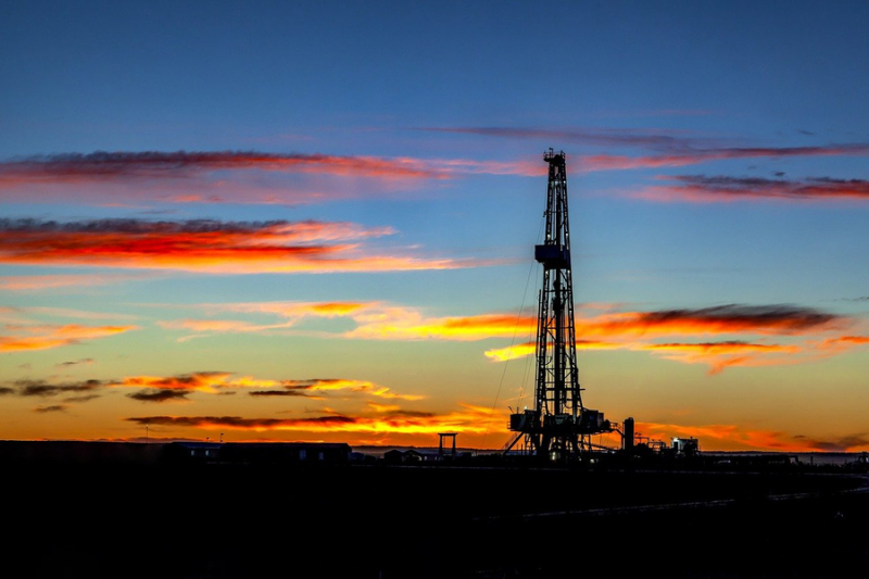 США планируют продать 18 млн баррелей нефти из стратегического резерва