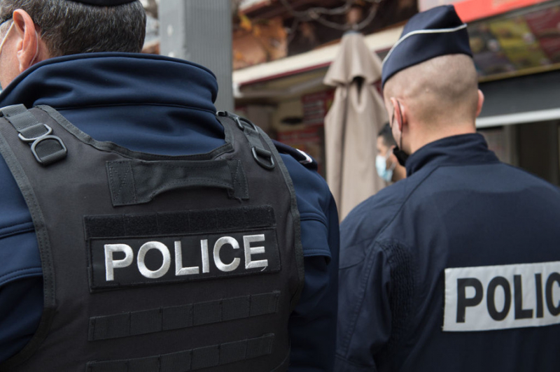 Во Франции задержаны двое мужчин, готовивших теракты в Рождество