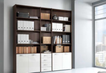 Особенности выбора шкафа для офиса