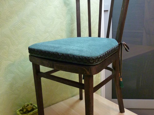 Делаем мягкие сидения со съёмными чехлами для стульев