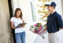 Почему востребована услуга доставки цветов?