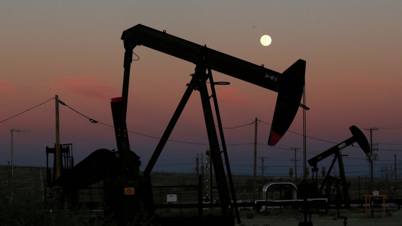 СМИ: в США считают, что цена на нефть может достичь 140 долларов за баррель