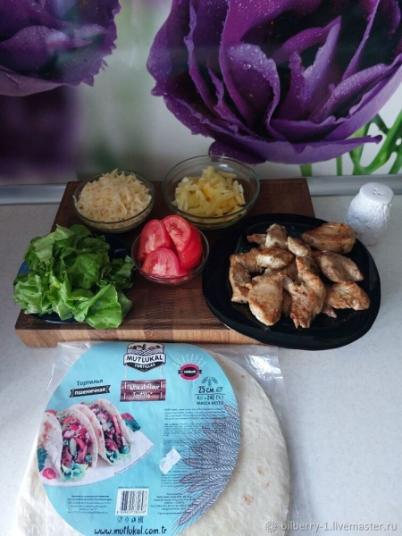 Рецепт сочной тортильи с курицей и овощами