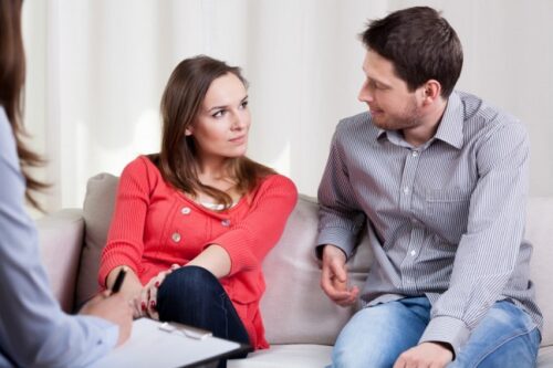 Когда стоит обратиться к семейному психологу?