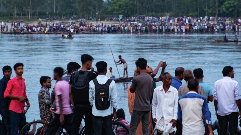 Число погибших при крушении судна в Бангладеш выросло до 69