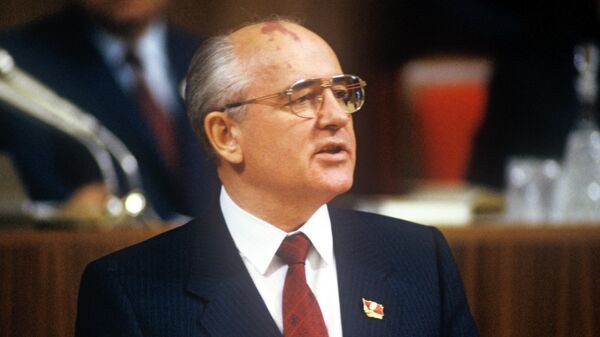 Лидер немецкой партии призвал объявить траур из-за смерти Горбачева