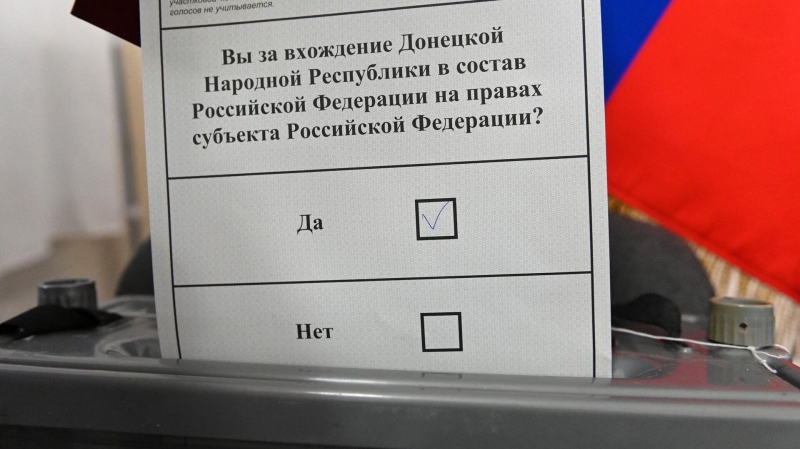 В Донецке останавливают на улице выездные комиссии, чтобы проголосовать