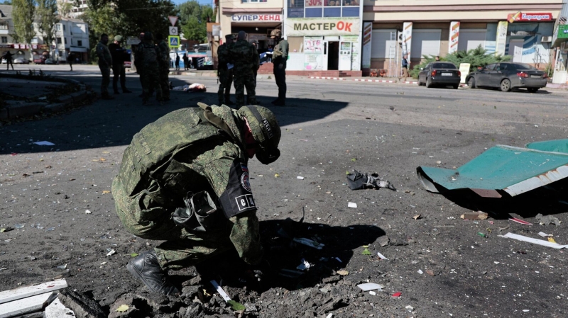Украинские войска обстреляли Донецк и Новоселовку