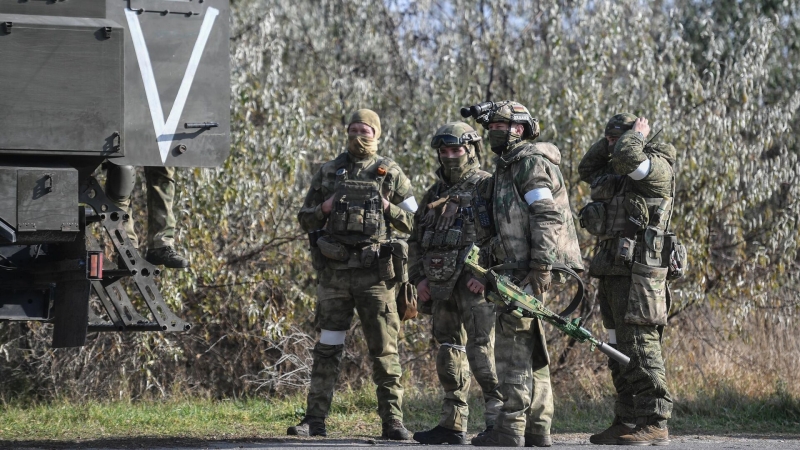 Украинские войска стягивают к Херсонской области танки, заявил Стремоусов