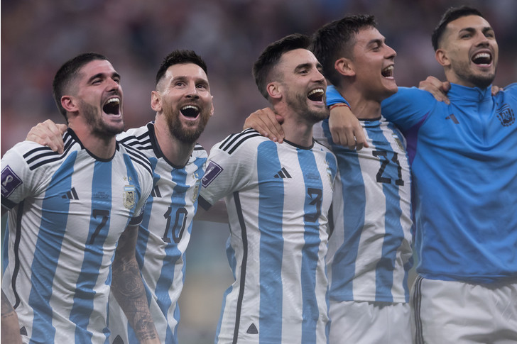 Франция не дотянула, Месси — звезда: сборная Аргентины стала чемпионом мира по футболу