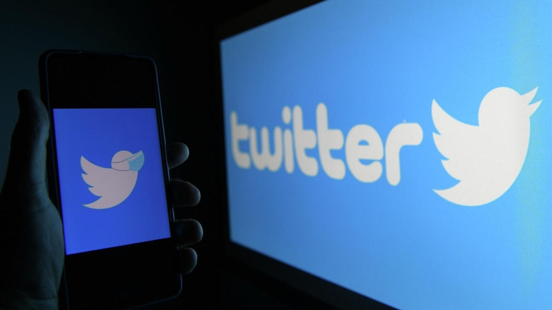 Глава министерства экономики ФРГ требует усилить контроль над Twitter
