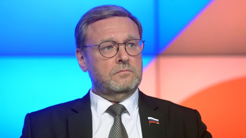 Косачев прокомментировал слова Олланда о минских соглашениях