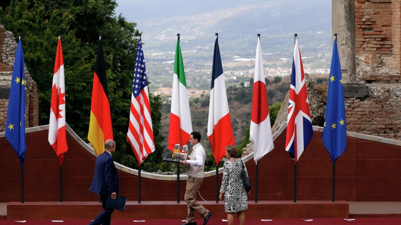 Страны G7 обсудят ситуацию на Украине 22 декабря, сообщил японский МИД