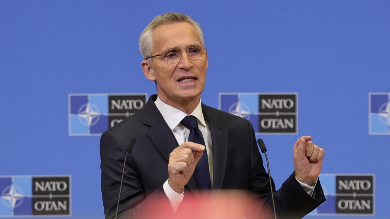 Столтенберг: союзники по НАТО обсуждают поставки Украине самолетов