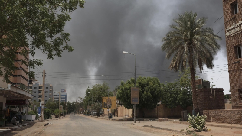 В Судане напали на главу миссии ЕС в Хартуме, сообщил Боррель