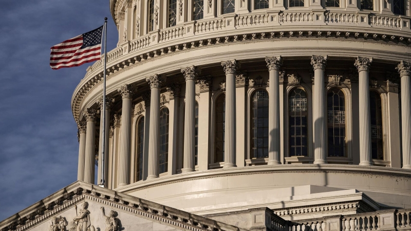 Сенаторы США представят проекты о надзоре за помощью Киеву, сообщили СМИ