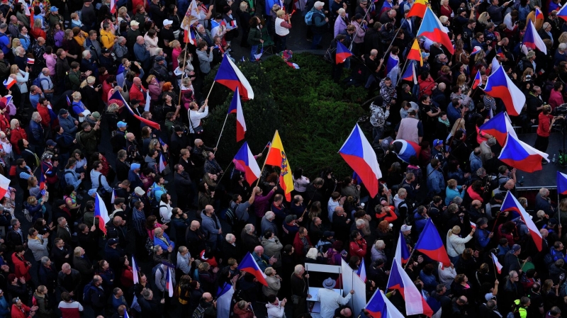 В Праге начался первомайский митинг оппозиции