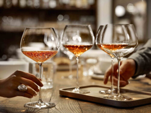 Какие бокалы подходят для тонких и изысканных вин из Шампани?