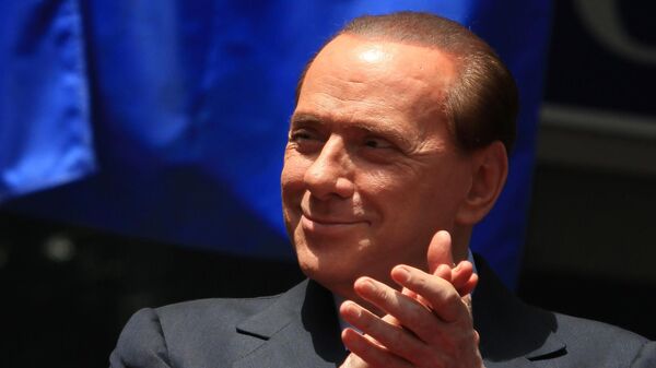 Тело Берлускони доставили в Миланский собор