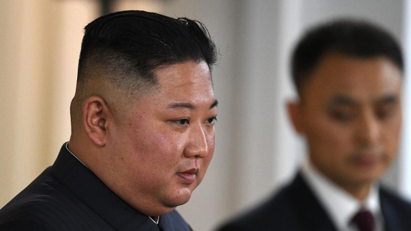 Ким Чен Ын проинспектировал работу военных заводов
