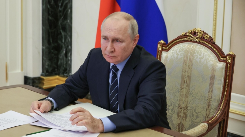 Путин смог "расколоть" Запад, пишут СМИ