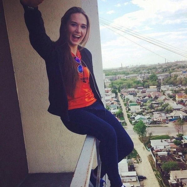 Звезда «Пацанок» Юлия Платок Михайлова умерла, упав с 22 этажа