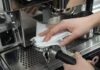 Как правильно ухаживать за кофемашиной и продлить ее срок службы