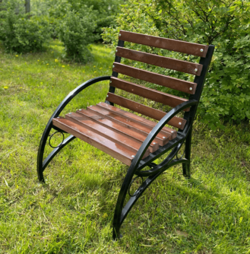Идеальная садовая скамейка: комфорт и уют для вашего отдыха в парке или саду