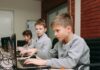 Играть и учиться: курсы программирования для детей, где будущее начинается с кода