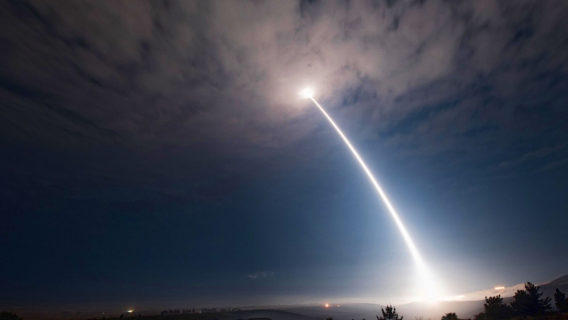 США проведут пуск межконтинентальной баллистической ракеты без боевой части