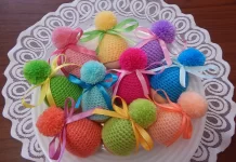 Вязание крючком: стильные аксессуары для подарка на любой праздник